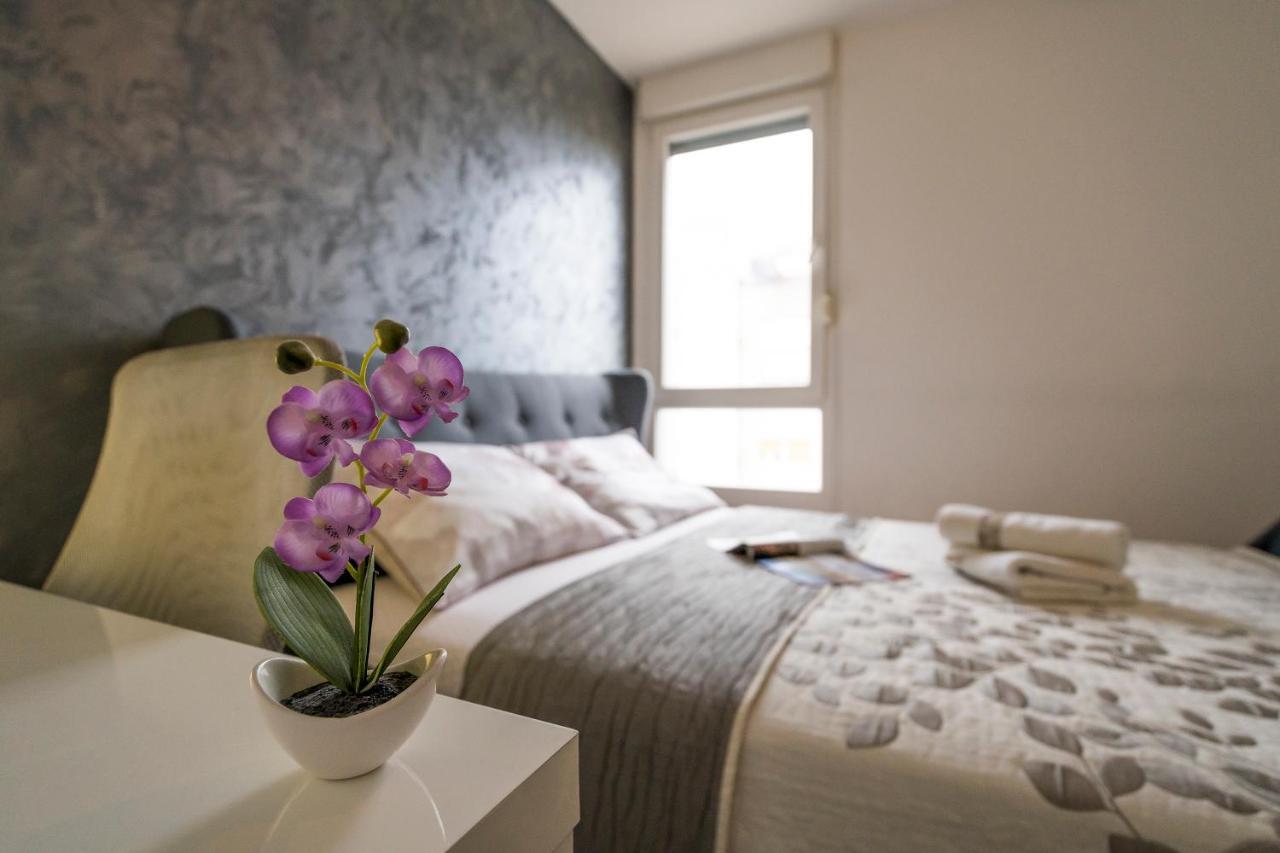 Luxury 1 Bedroom App Center&Balcony Free Parking Split Zewnętrze zdjęcie