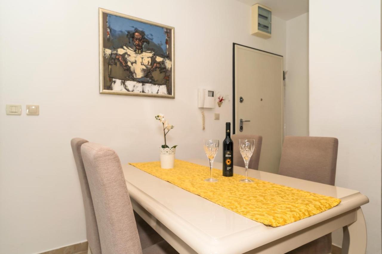 Luxury 1 Bedroom App Center&Balcony Free Parking Split Zewnętrze zdjęcie